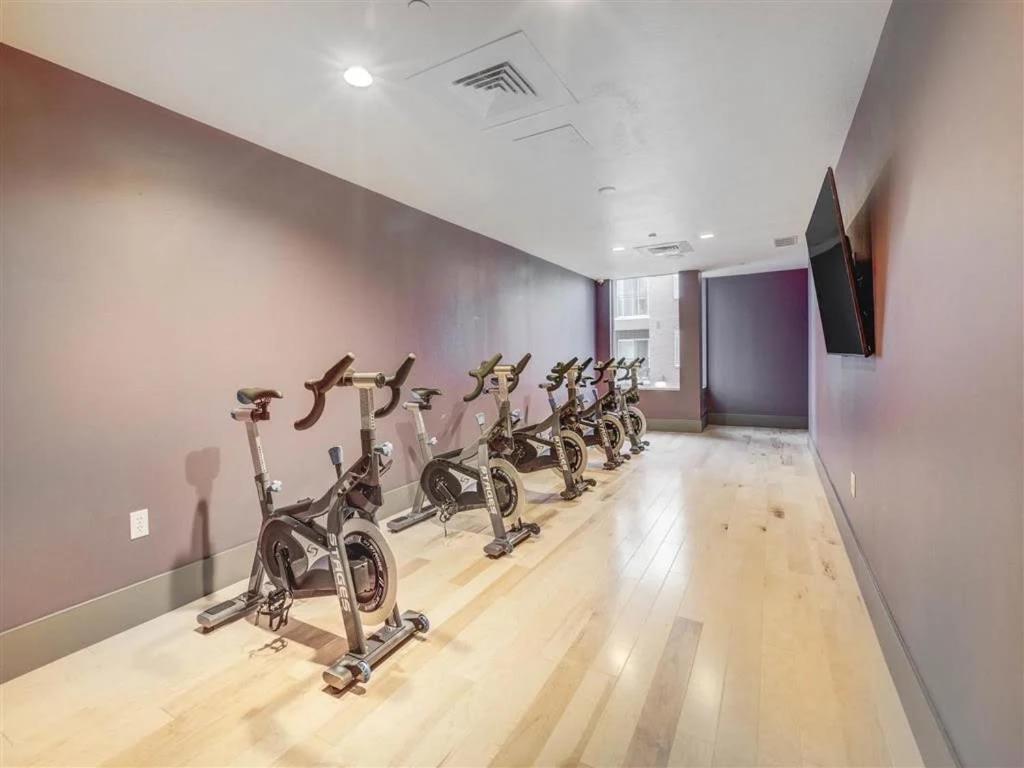 Apartment Sleek & Stylish Salt Apt Prime Loc *