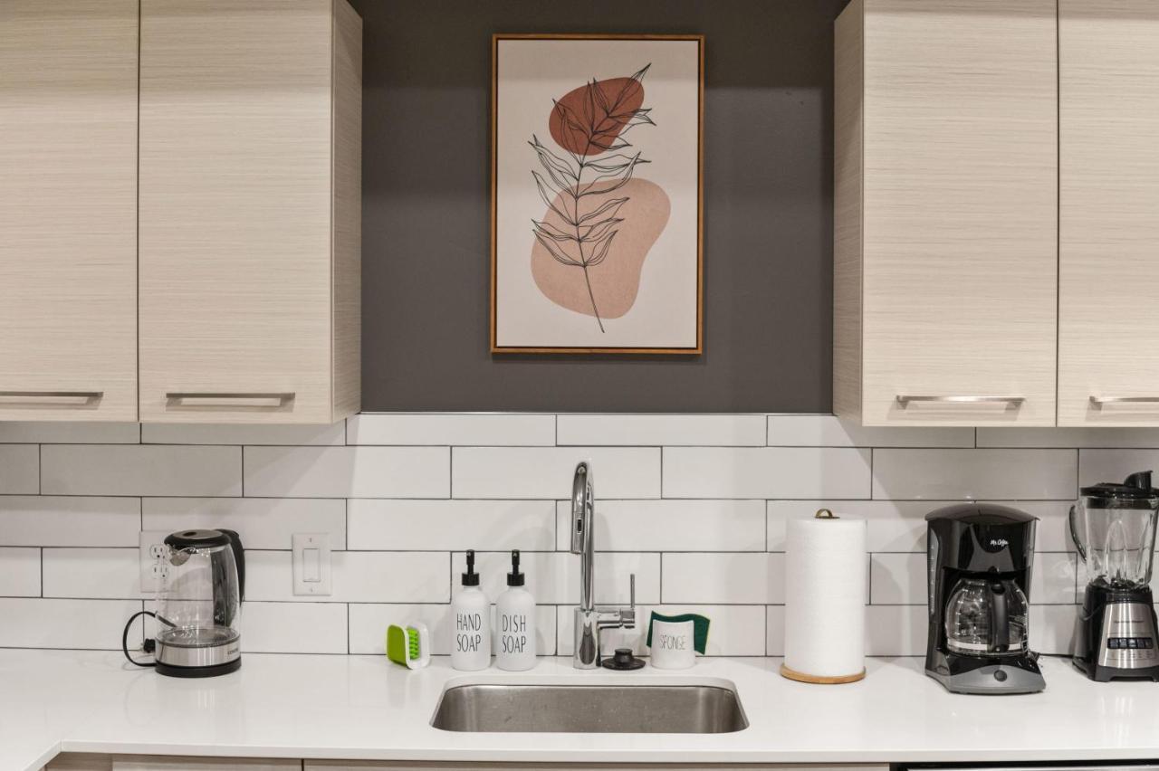 Apartment Sleek & Stylish Salt Apt Prime Loc Salt Lake City